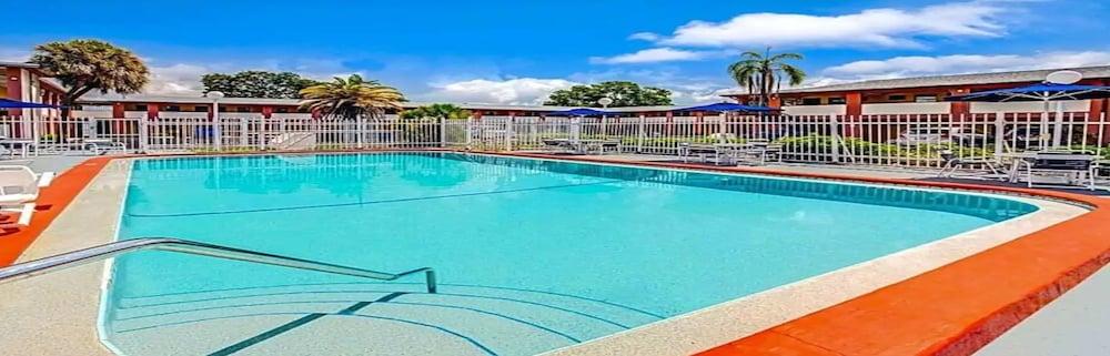 Airport Inn Тампа Екстериор снимка